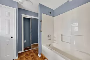 124 Seaside Dr, Mabank, TX 75156 - Photo 13