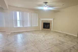 1220 Cloverhill Ln, DeSoto, TX 75115 - Photo 5