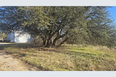 2833 Highland Road, Springtown, TX 76082 - Photo 13