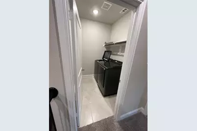 560 Hutchinson Lane, Lewisville, TX 75077 - Photo 21