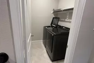 560 Hutchinson Ln, Lewisville, TX 75077 - Photo 21