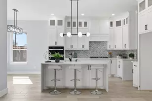 707 Ross Trail, Arlington, TX 76012 - Photo 1