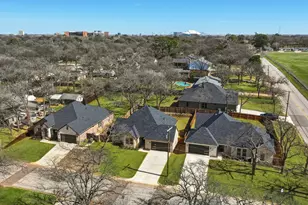 707 Ross Trail, Arlington, TX 76012 - Photo 39