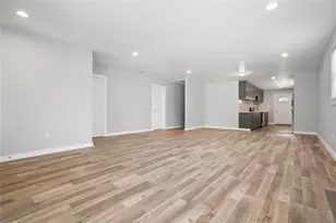 703 N Jester Ave, Dallas, TX 75211 - Photo 3