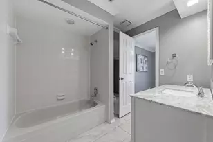 2832 Cambridgeshire Dr, Carrollton, TX 75007 - Photo 21