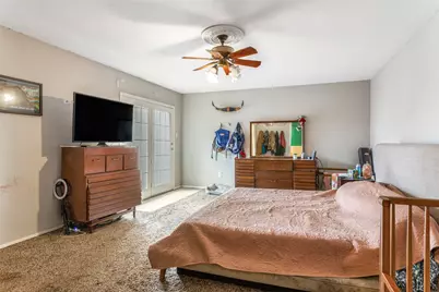 1756 Cynthia Lane, Hurst, TX 76054 - Photo 9