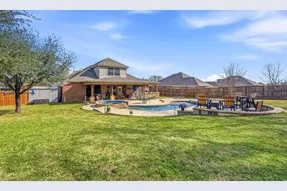 207 Moonlit Path Drive, Shady Shores, TX 76208 - Photo 3