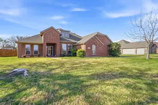 207 Moonlit Path Dr, Shady Shores, TX 76208 - Photo 1