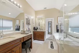 207 Moonlit Path Dr, Shady Shores, TX 76208 - Photo 17