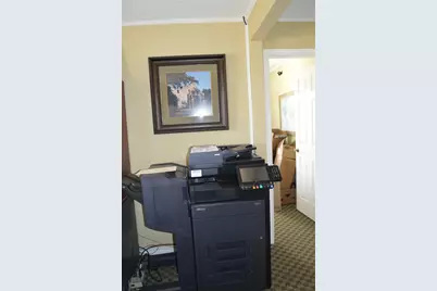 802 W Front Street, De Kalb, TX 75559 - Photo 9