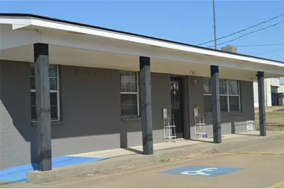 802 W Front Street, De Kalb, TX 75559 - Photo 1