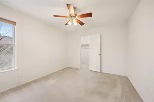 2705 Magnolia Ln, Grapevine, TX 76051 - Photo 25