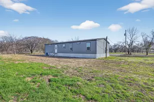 104 4th St, Graford, TX 76449 - Photo 5