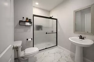 2136 Chapman Ln, Little Elm, TX 75068 - Photo 29