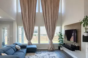 2136 Chapman Ln, Little Elm, TX 75068 - Photo 7