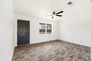 202 Circle Dr, Bogata, TX 75417 - Photo 3