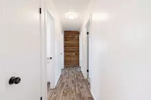 202 Circle Dr, Bogata, TX 75417 - Photo 9