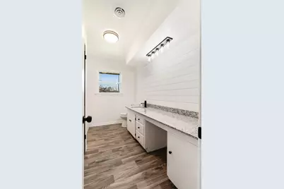 202 Circle Drive, Bogata, TX 75417 - Photo 13