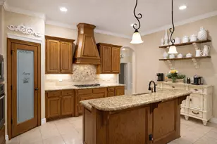 1105 McKenzie Dr, Mansfield, TX 76063 - Photo 9