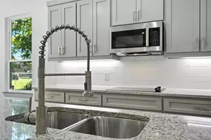 716 Oak Creek Dr, Hutchins, TX 75141 - Photo 9