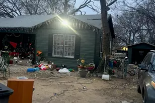 5725 Spencer St, Fort Worth, TX 76119 - Photo 3