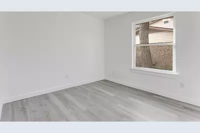 507 Parker Drive, Euless, TX 76039 - Photo 19