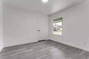 507 Parker Dr, Euless, TX 76039 - Photo 17