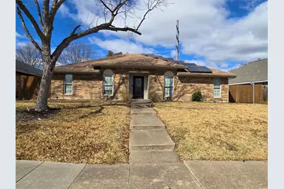 5509 Edgewater Circle, Rowlett, TX 75088 - Photo 1