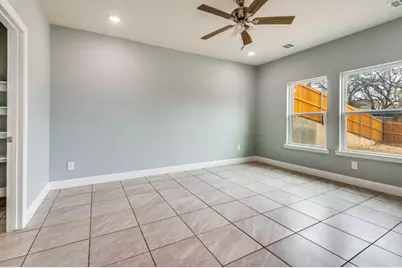 2110 22nd, Fort Worth, TX 76164 - Photo 11