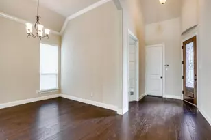 716 Sandbox Dr, Aubrey, TX 76227 - Photo 3