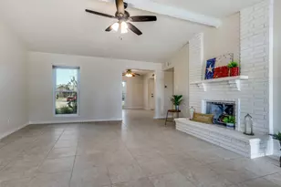 1913 Northwind Ct, Garland, TX 75040 - Photo 9