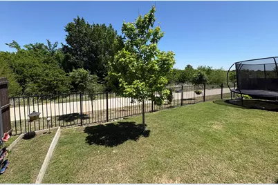 9324 Bronze Meadow Drive, Fort Worth, TX 76131 - Photo 27
