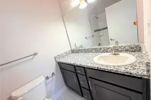 212 Stellariga Pl, Dallas, TX 75203 - Photo 11