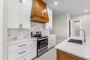 2561 Burton Ave, Fort Worth, TX 76105 - Photo 3