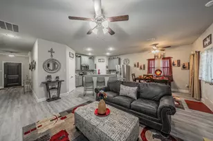 415 Colorado Dr, Crandall, TX 75114 - Photo 3