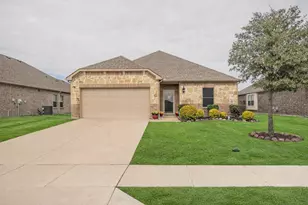 415 Colorado Dr, Crandall, TX 75114 - Photo 1
