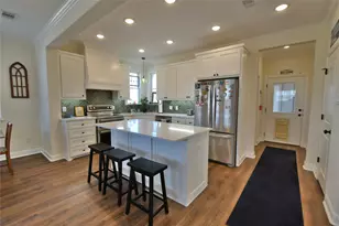 601 Eastpark Ln, Granbury, TX 76049 - Photo 7