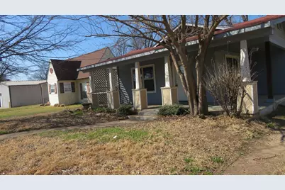 107 Scurlock Avenue, Cleburne, TX 76031 - Photo 3