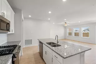 1337 Water Canna Dr, Justin, TX 76247 - Photo 5