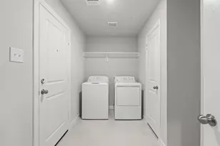 1337 Water Canna Dr, Justin, TX 76247 - Photo 9