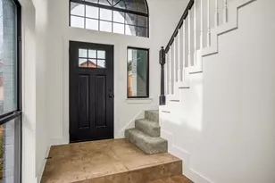 703 Meadowcreek Ct, Garland, TX 75043 - Photo 5