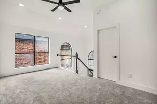 703 Meadowcreek Ct, Garland, TX 75043 - Photo 17