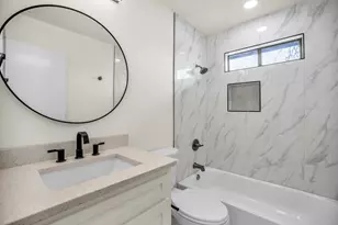 703 Meadowcreek Ct, Garland, TX 75043 - Photo 25