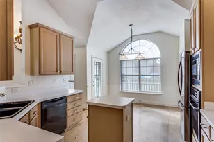 7628 Arbor Ridge Ct, Fort Worth, TX 76112 - Photo 13