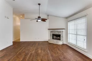 7628 Arbor Ridge Ct, Fort Worth, TX 76112 - Photo 5