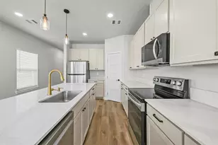 2409 Jeffries St, Dallas, TX 75215 - Photo 7