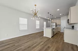 2409 Jeffries St, Dallas, TX 75215 - Photo 11