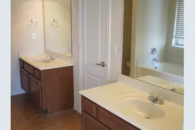 4028 Twin Creeks Drive, Fort Worth, TX 76244 - Photo 9