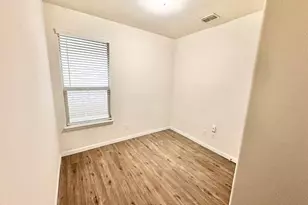 9121 Stormcrow Dr, Fort Worth, TX 76179 - Photo 15