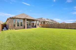 1609 Canter Ct, Aubrey, TX 76227 - Photo 29